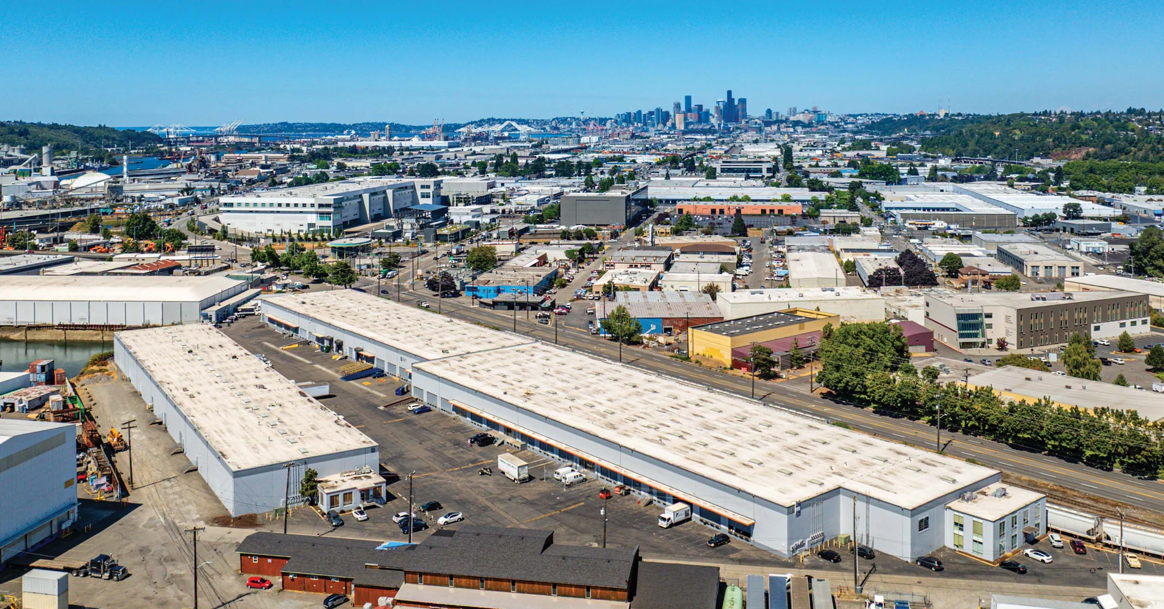 Distribution Center Roofing in Green Bay, WI